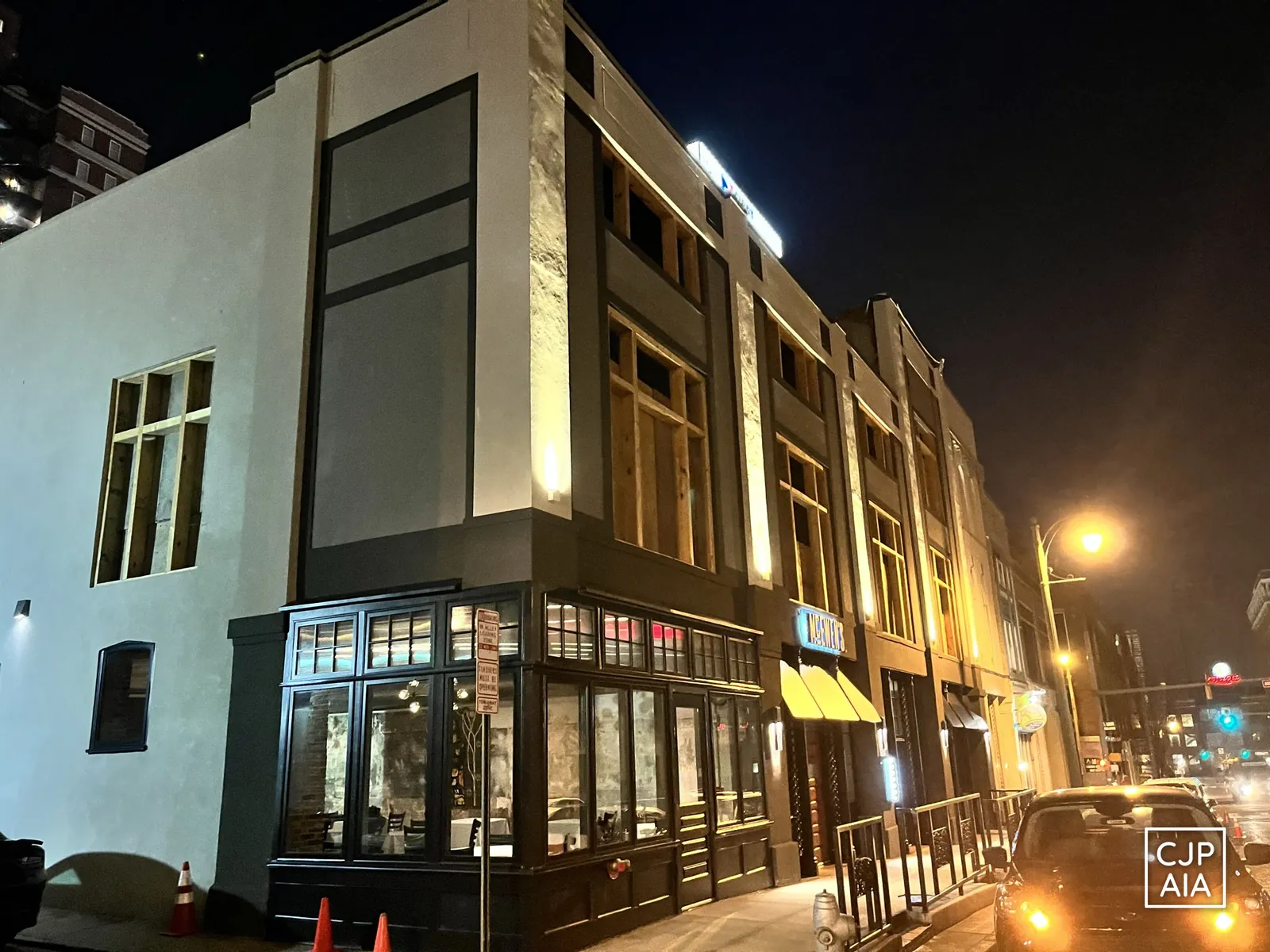 McEwen’s on Monroe / 124 Newsroom, Memphis.